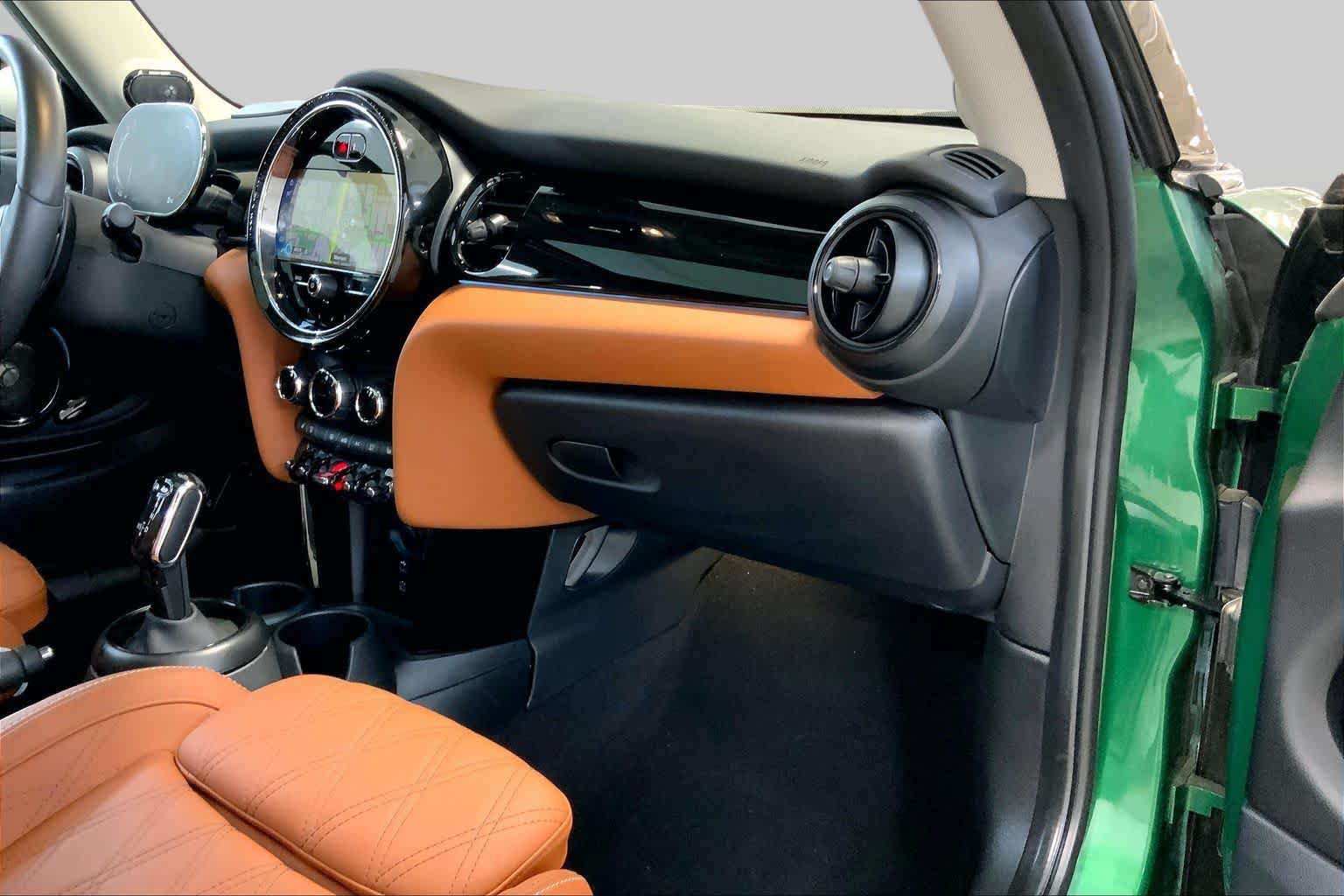 Used 2024 MINI Cooper S FWD image 18
