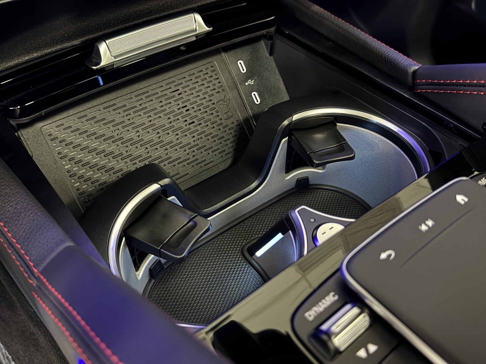 Used 2026 Mercedes-Benz GLE 53 AMG 4MATIC image 37