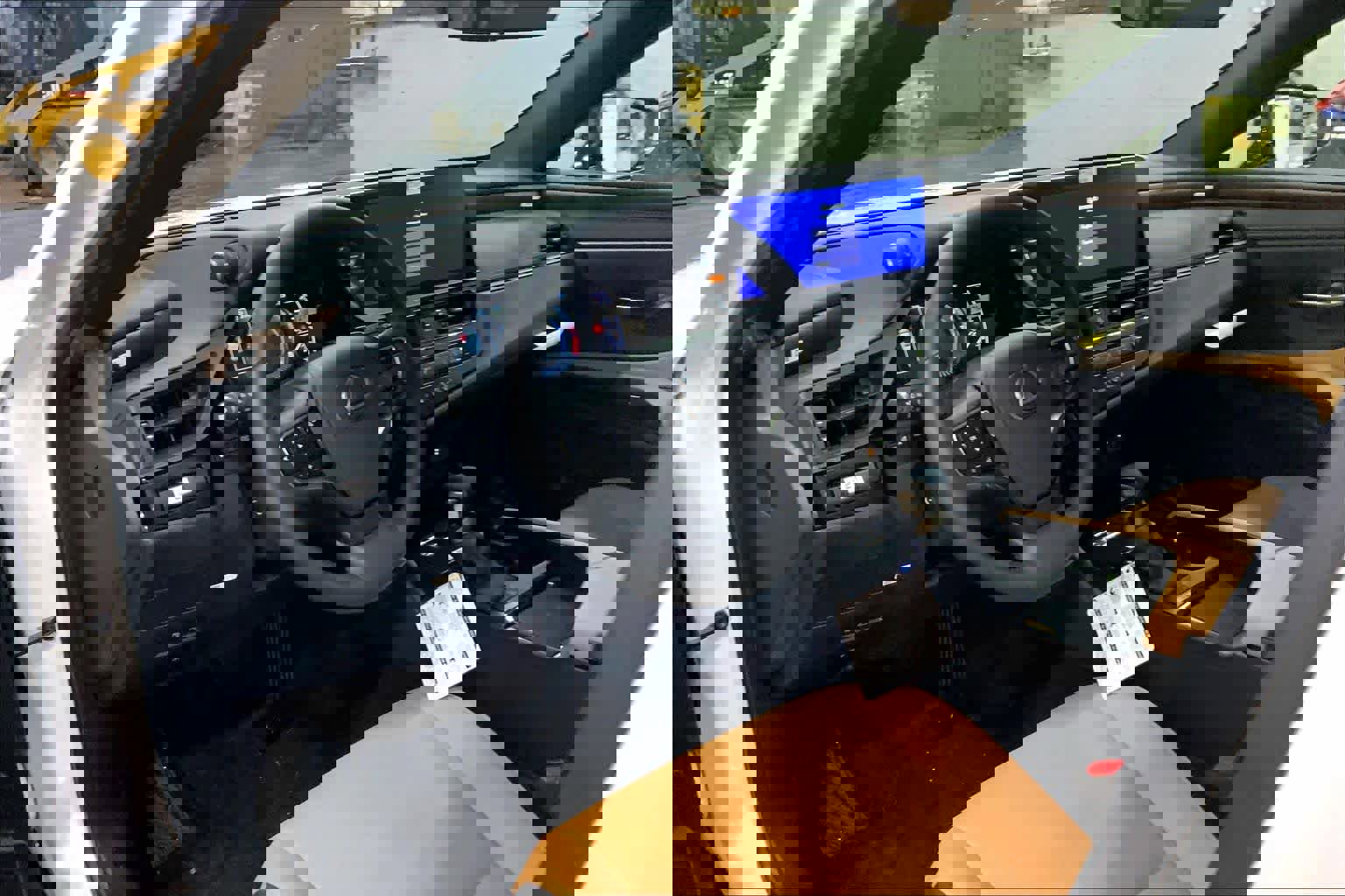 New 2025 Lexus ES 350 w/ Premium Package image 8