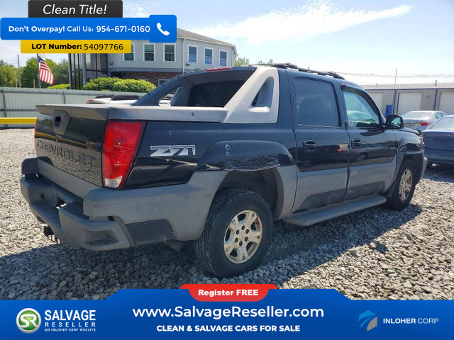 Used 2002 Chevrolet Avalanche 4x4 w/ Off-Road Suspension Pkg image 4