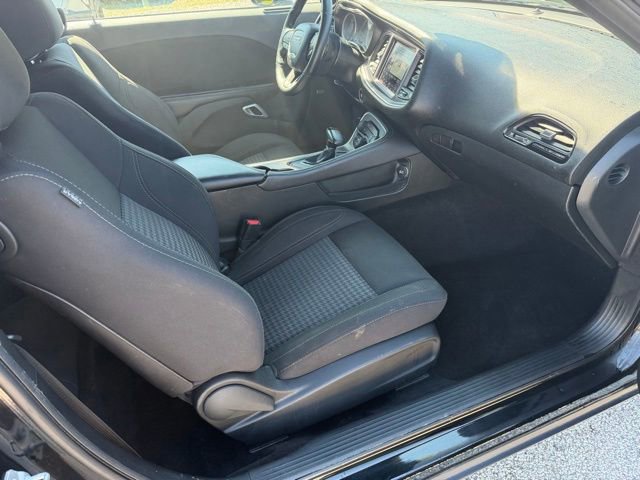 Used 2018 Dodge Challenger R/T w/ Sound Group image 27
