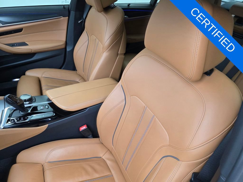 Certified 2022 BMW M550i xDrive w/ Executive Package AWD/4WD image 10