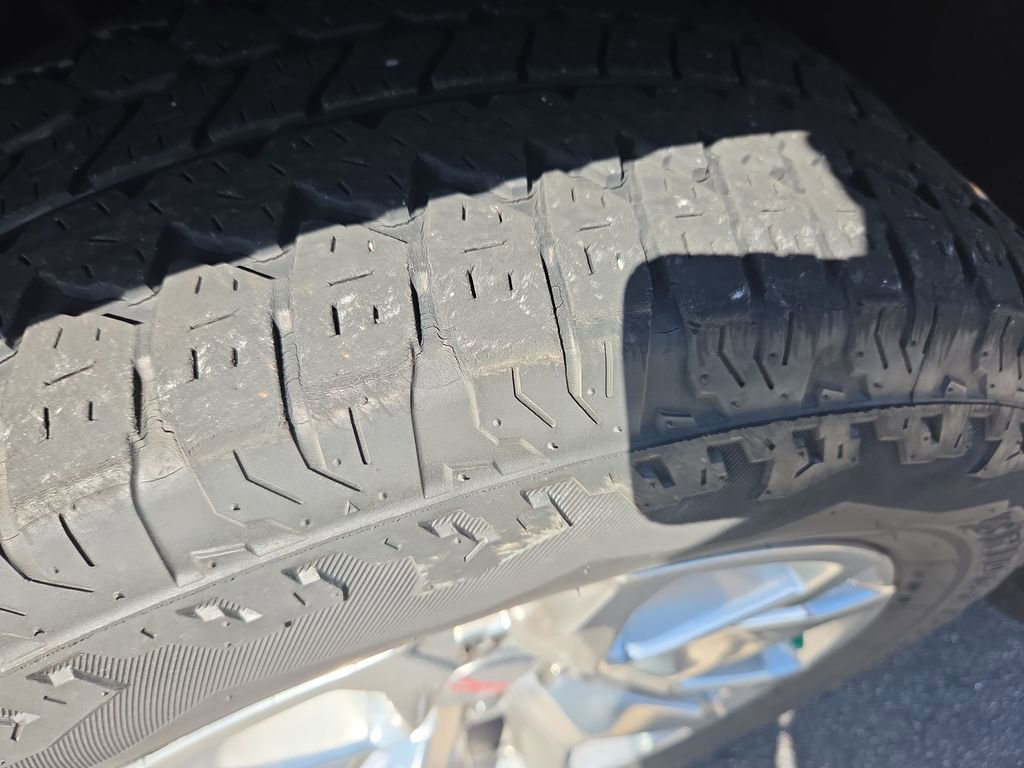 Certified 2020 GMC Sierra 1500 SLT w/ SLT Premium Plus Package AWD/4WD image 60