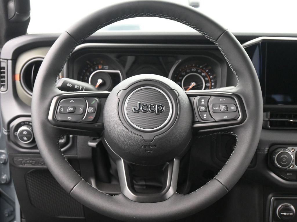 New 2025 Jeep Gladiator Mojave w/ Safety Group image 28