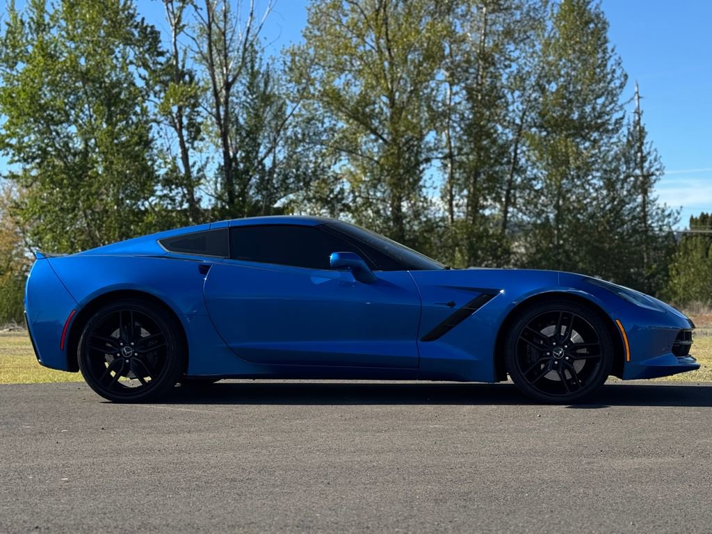 Used 2015 Chevrolet Corvette Stingray Coupe w/ 2LT Preferred Equipment Group RWD image 8