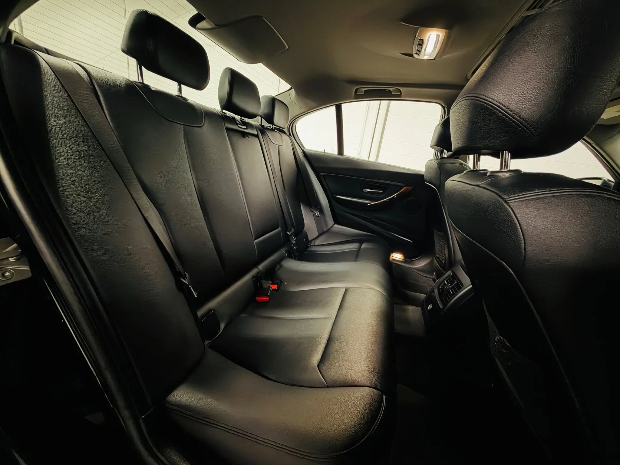 Used 2014 BMW 328i Sedan RWD image 10