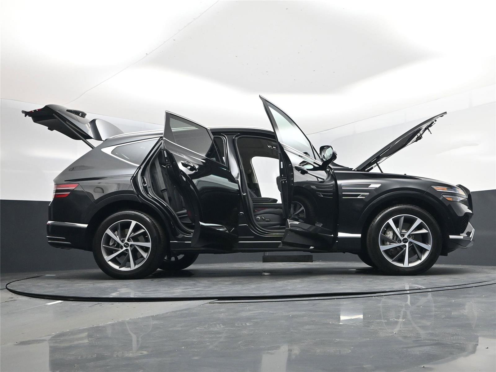 Used 2025 Genesis GV80 2.5T Select image 23