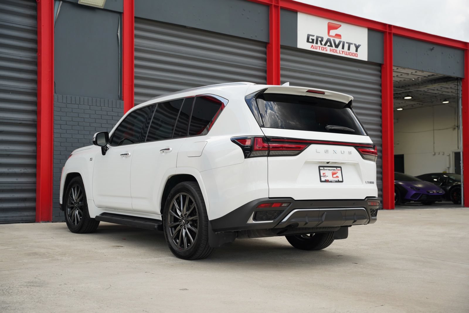 Used 2024 Lexus LX 600 F Sport AWD/4WD image 15