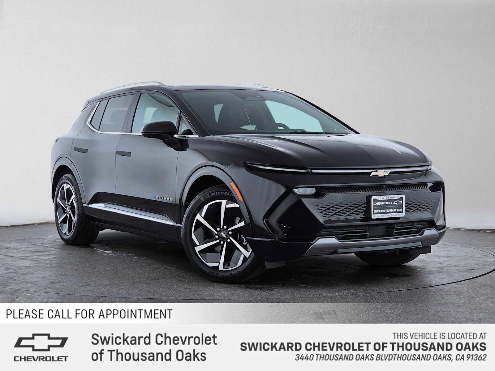 Used 2024 Chevrolet Equinox EV LT FWD image 1