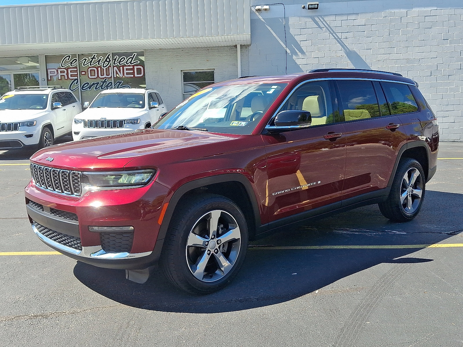 Certified 2021 Jeep Grand Cherokee L Limited image 3