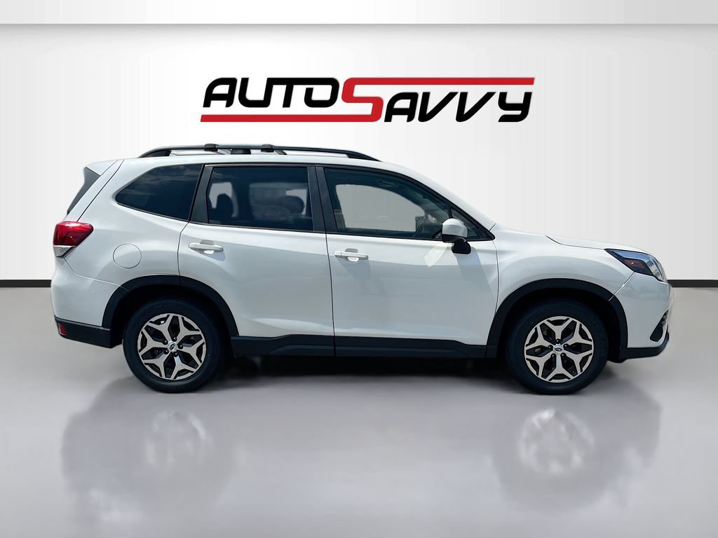 Used 2022 Subaru Forester Premium w/ Popular Package #1 AWD/4WD image 8