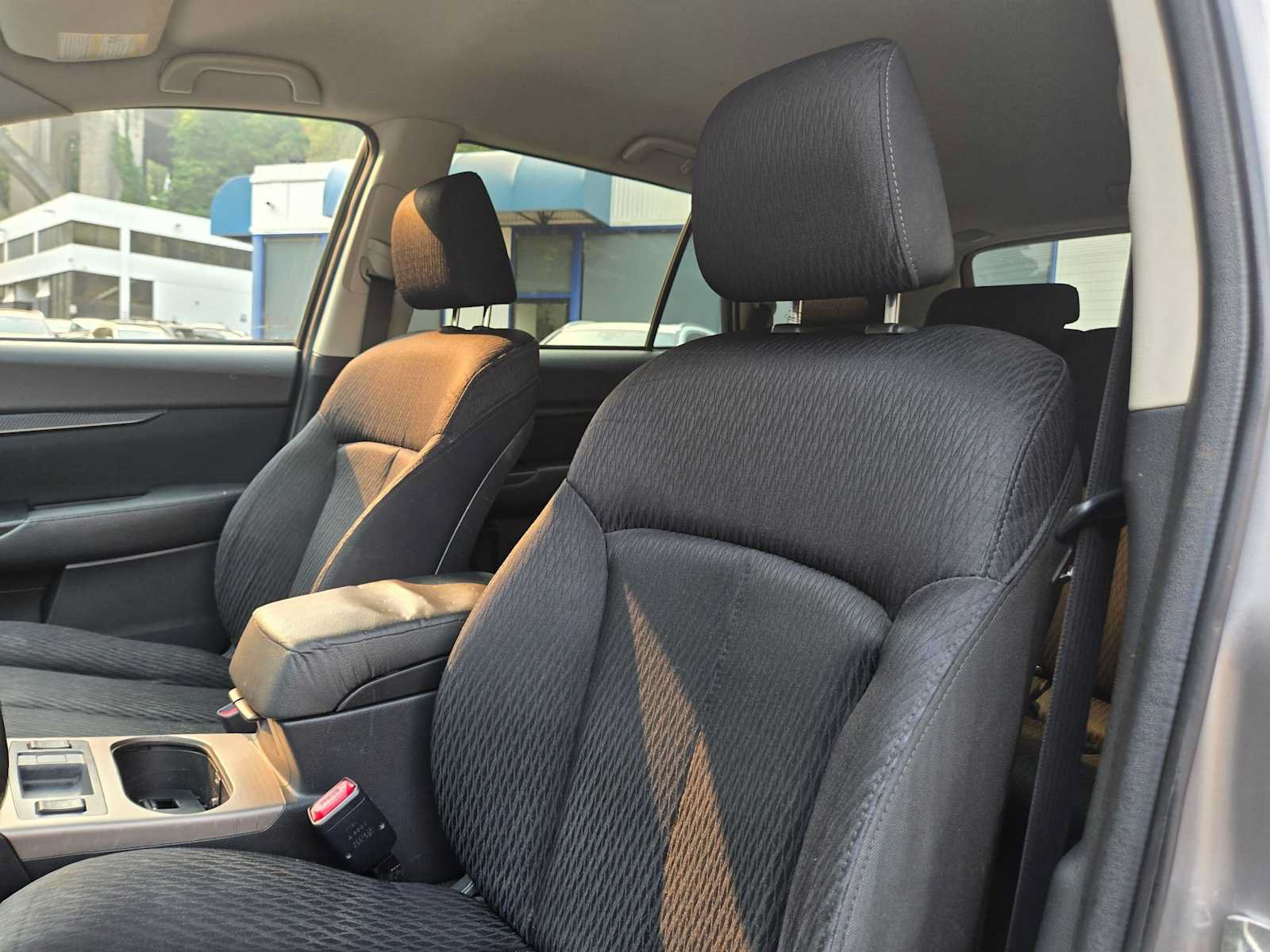 Used 2011 Subaru Outback 2.5i Premium AWD/4WD image 21