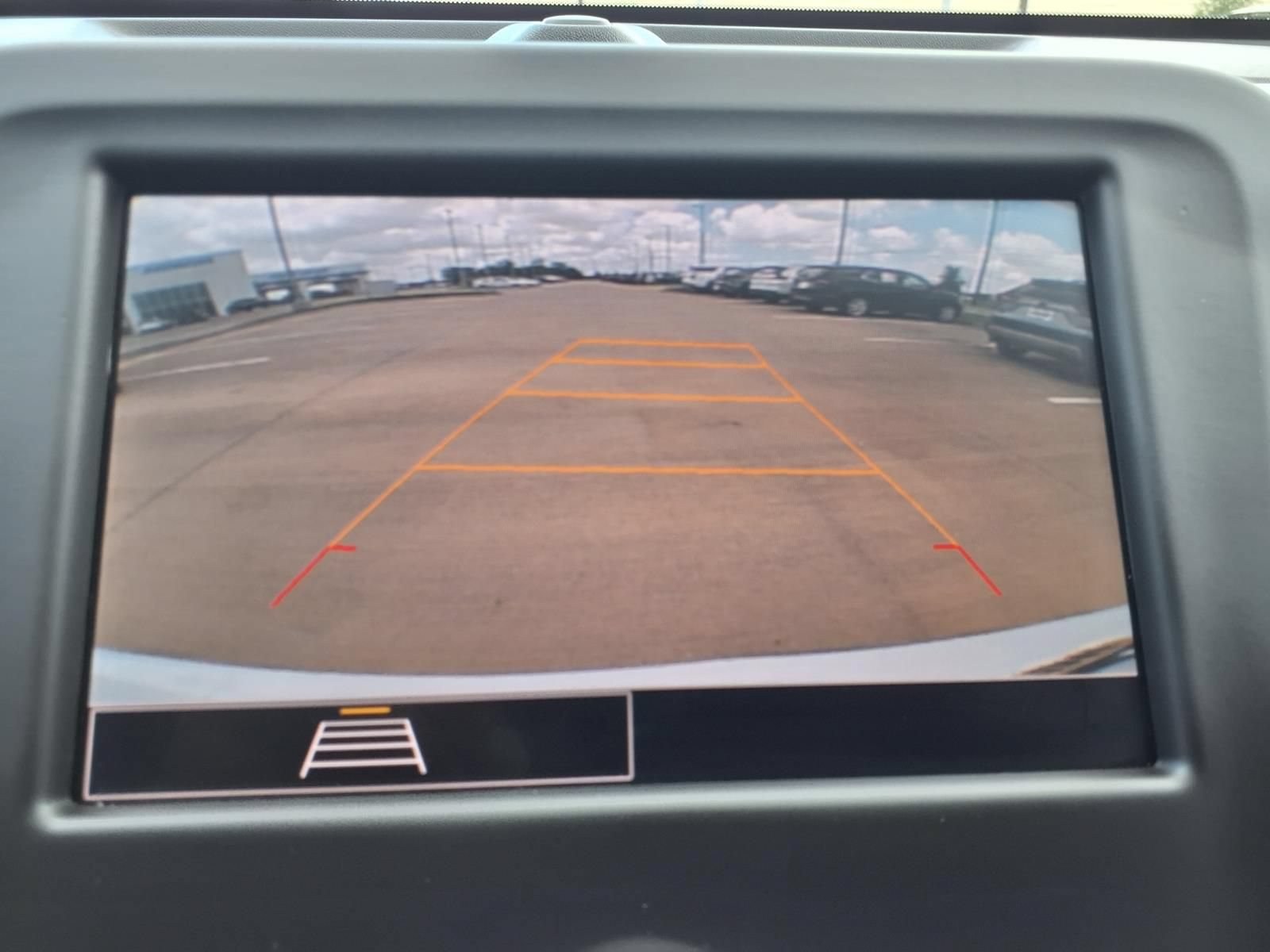 Used 2023 Chevrolet Equinox LT FWD image 10