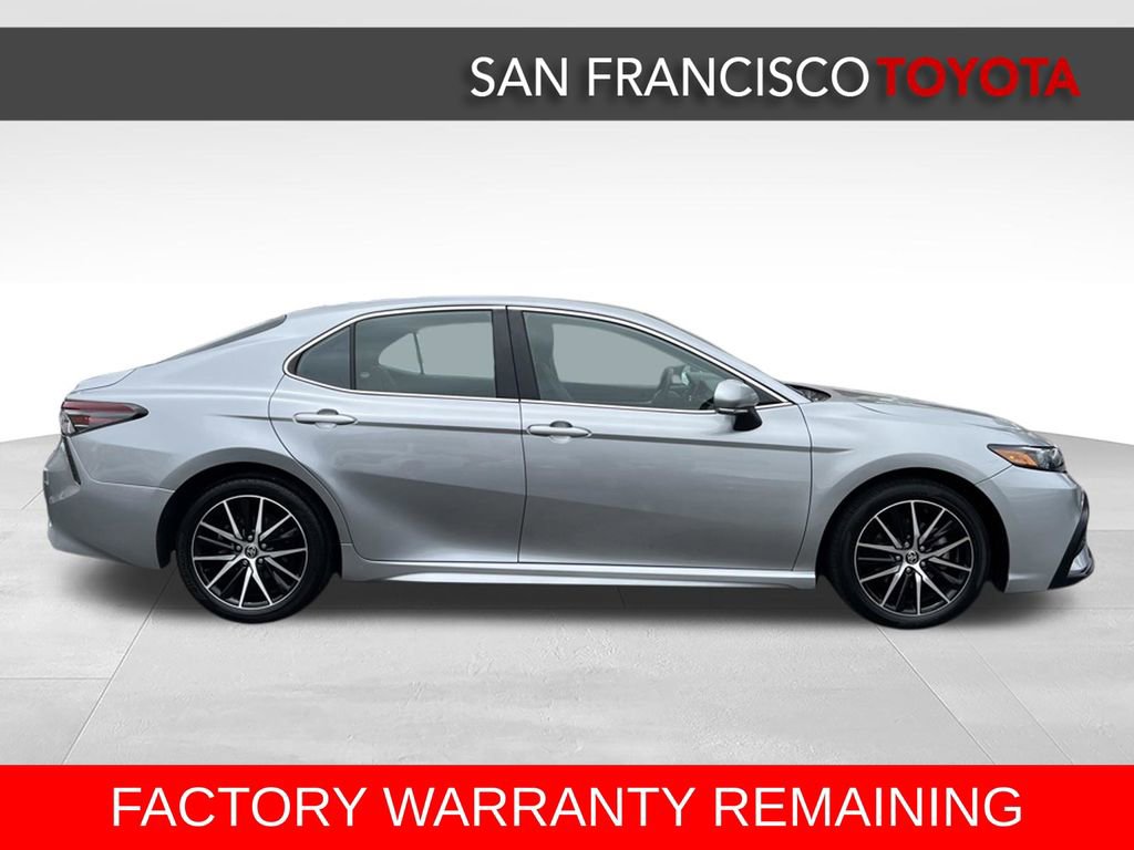 Used 2023 Toyota Camry SE FWD image 6