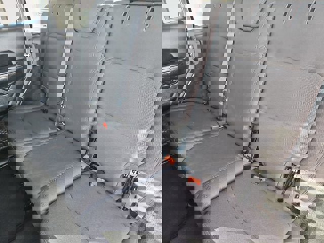 Used 2023 Jeep Wrangler Sport S image 13