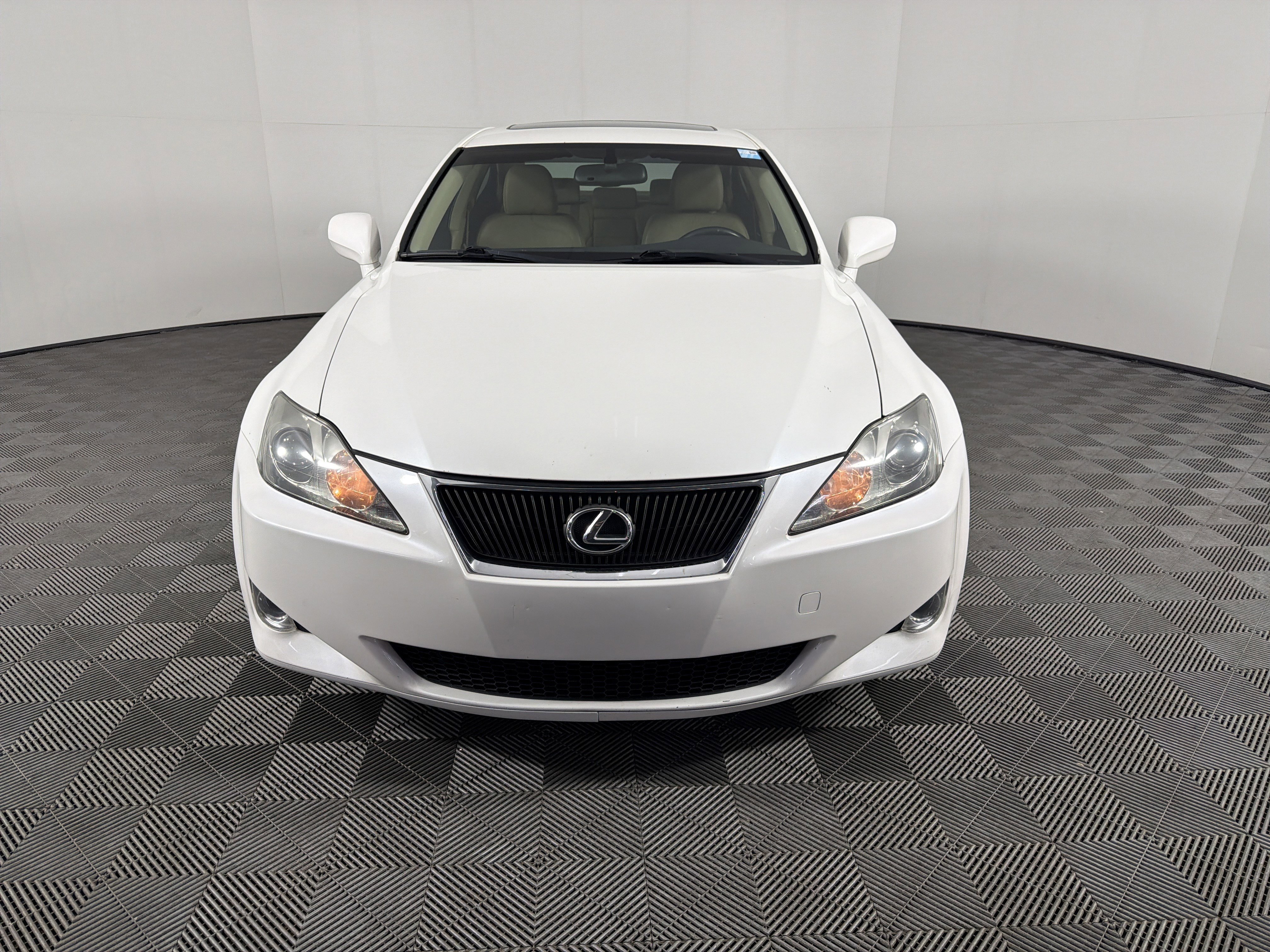 Used 2006 Lexus IS 250 RWD image 3