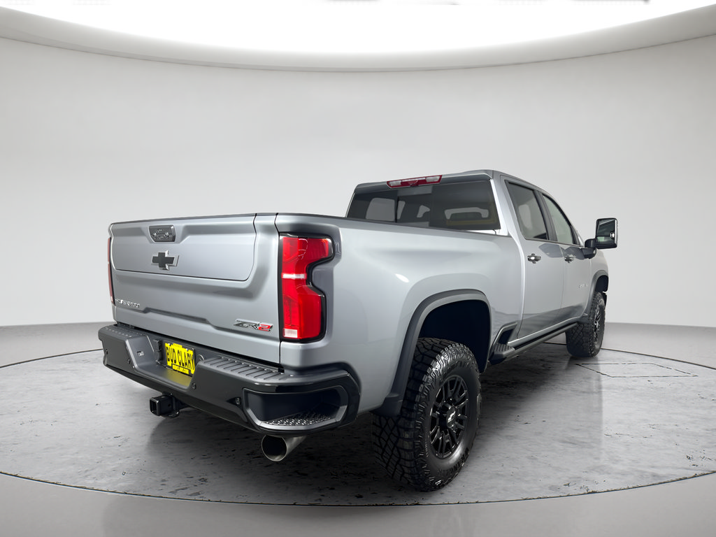 New 2026 Chevrolet Silverado 2500 ZR2 AWD/4WD image 3