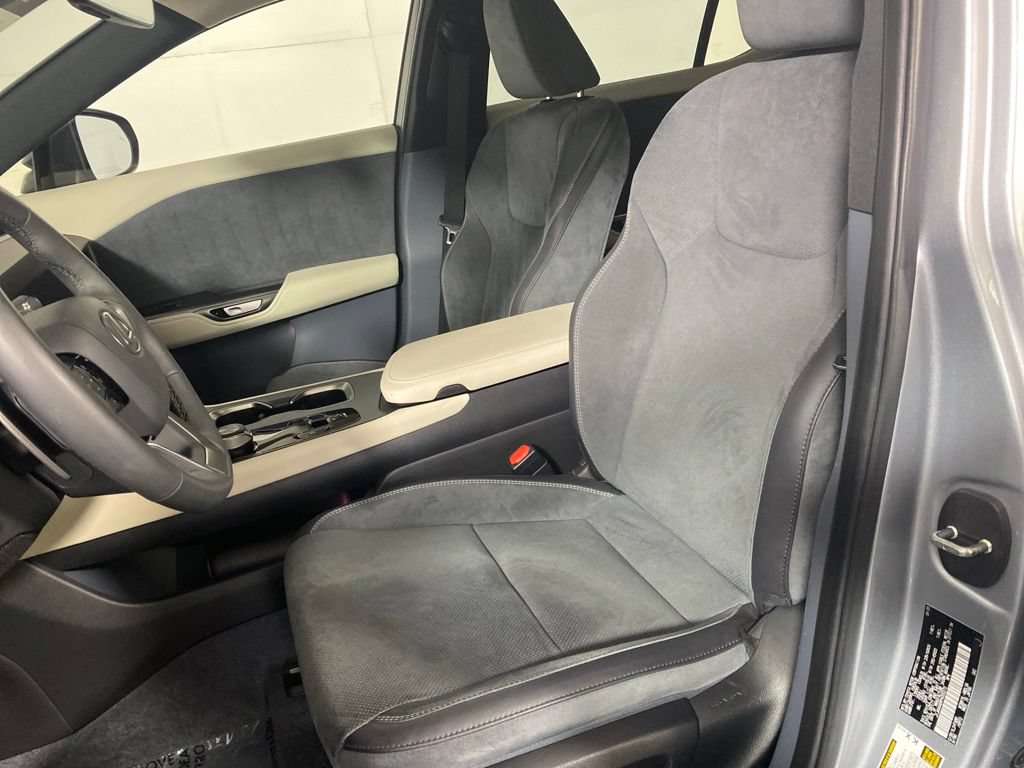 Certified 2023 Lexus RZ 450e Premium AWD/4WD image 13