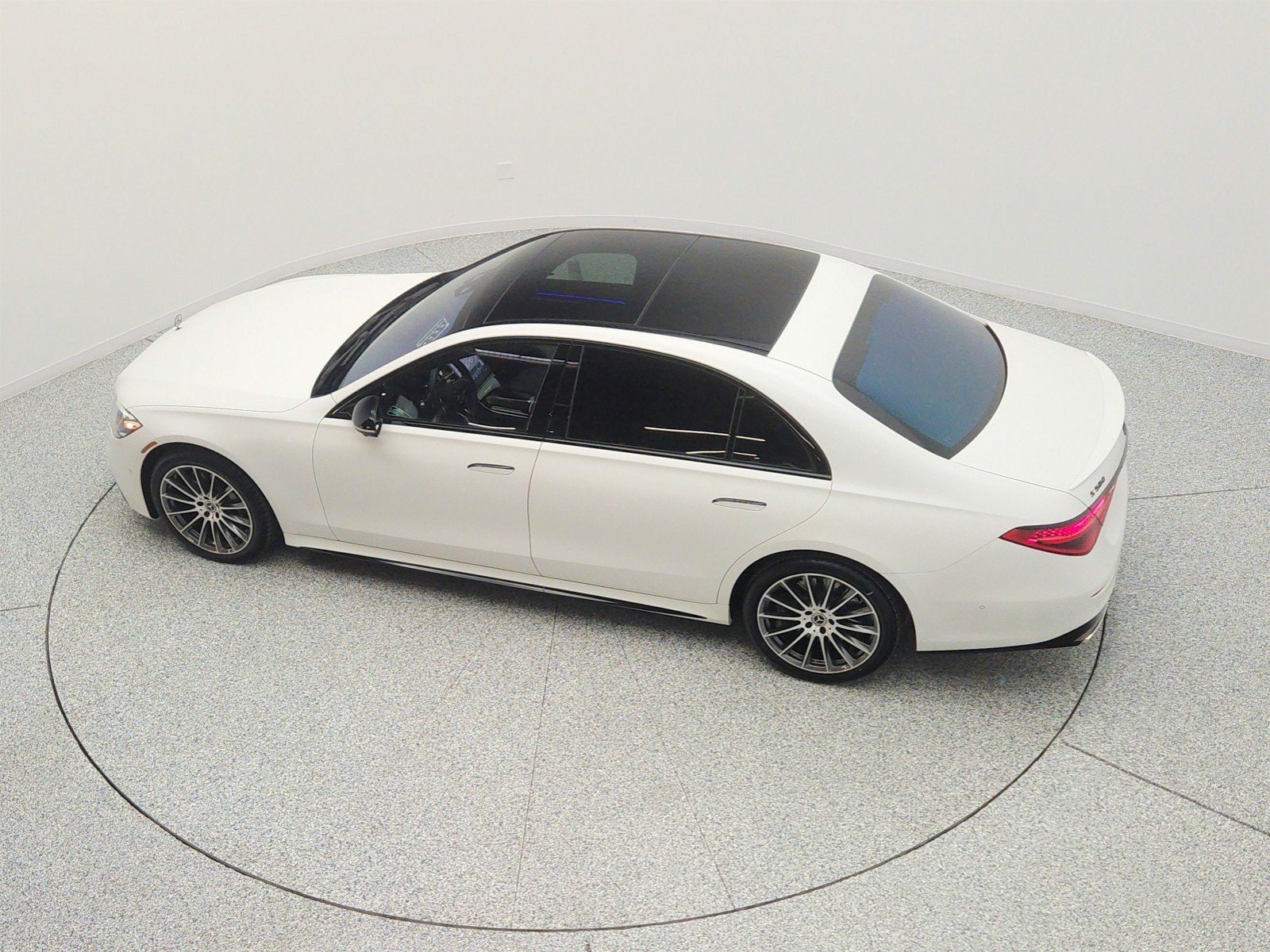 Used 2025 Mercedes-Benz S 580 4MATIC Sedan image 29