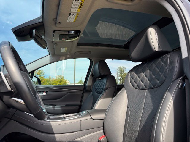Used 2022 Hyundai Santa Fe Limited AWD/4WD image 25