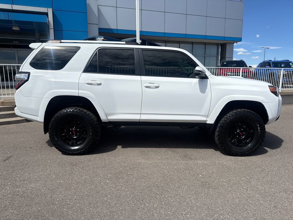 Used 2017 Toyota 4Runner TRD Off-Road Premium image 6