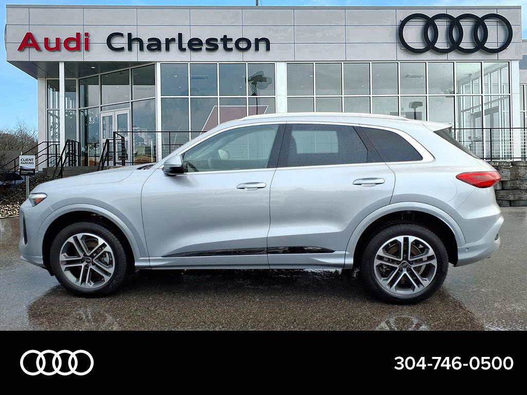 Certified 2025 Audi Q5 Premium Plus w/ Premium Plus AWD/4WD image 6