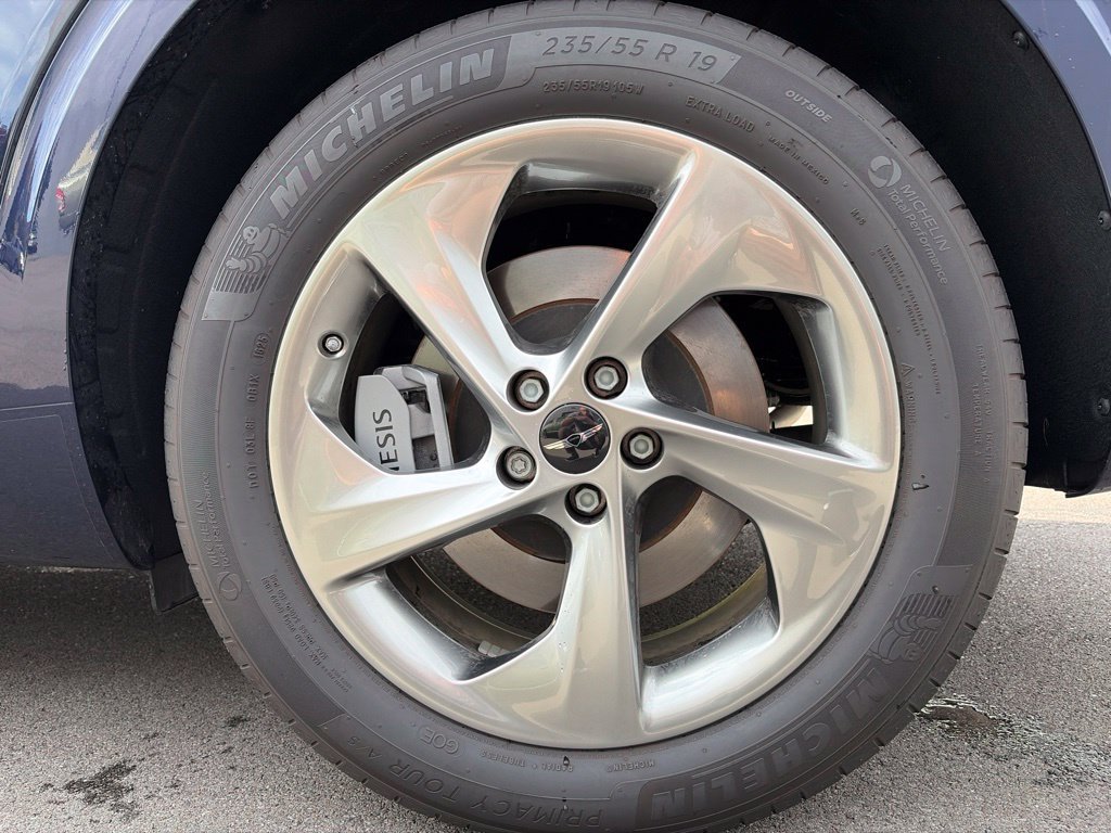 Used 2026 Genesis GV70 2.5T Advanced AWD/4WD image 22