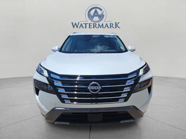 Used 2025 Nissan Rogue SL AWD/4WD image 8