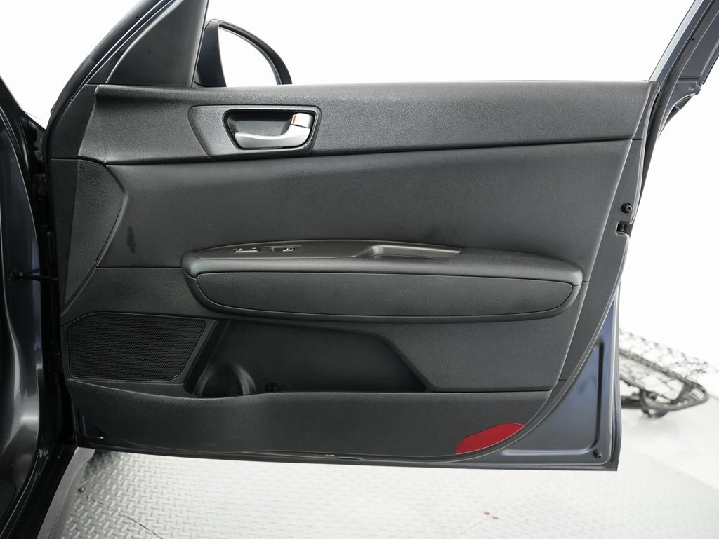 Used 2019 Kia Optima S w/ S Panoramic Sunroof Package image 49