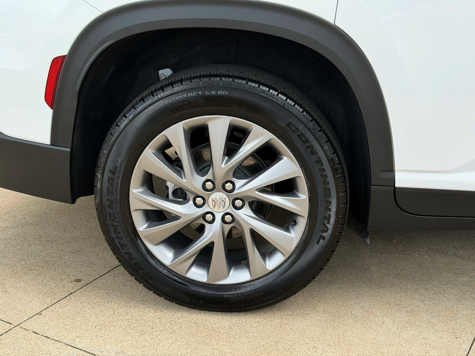 Used 2026 Buick Enclave Preferred FWD image 8