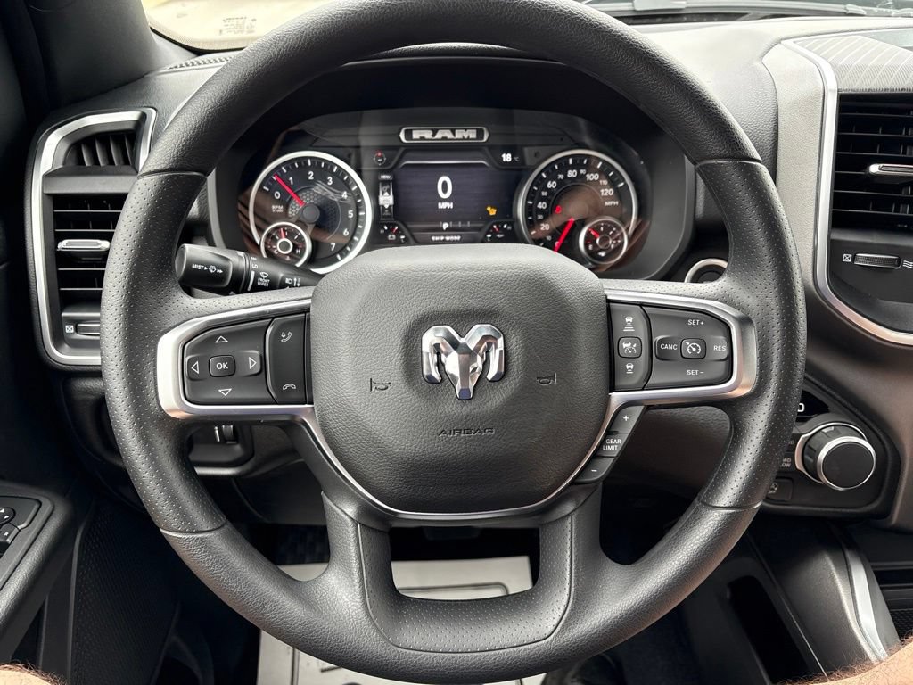 New 2026 RAM 1500 Express AWD/4WD image 20