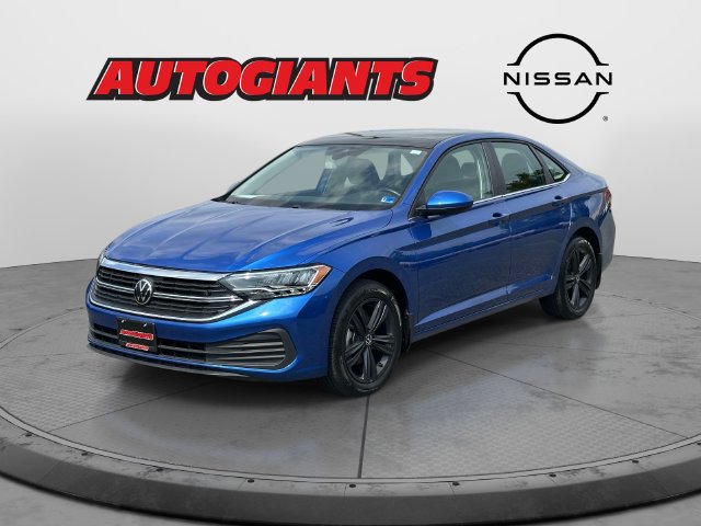 Used 2024 Volkswagen Jetta SE w/ Panoramic Sunroof Package FWD image 7