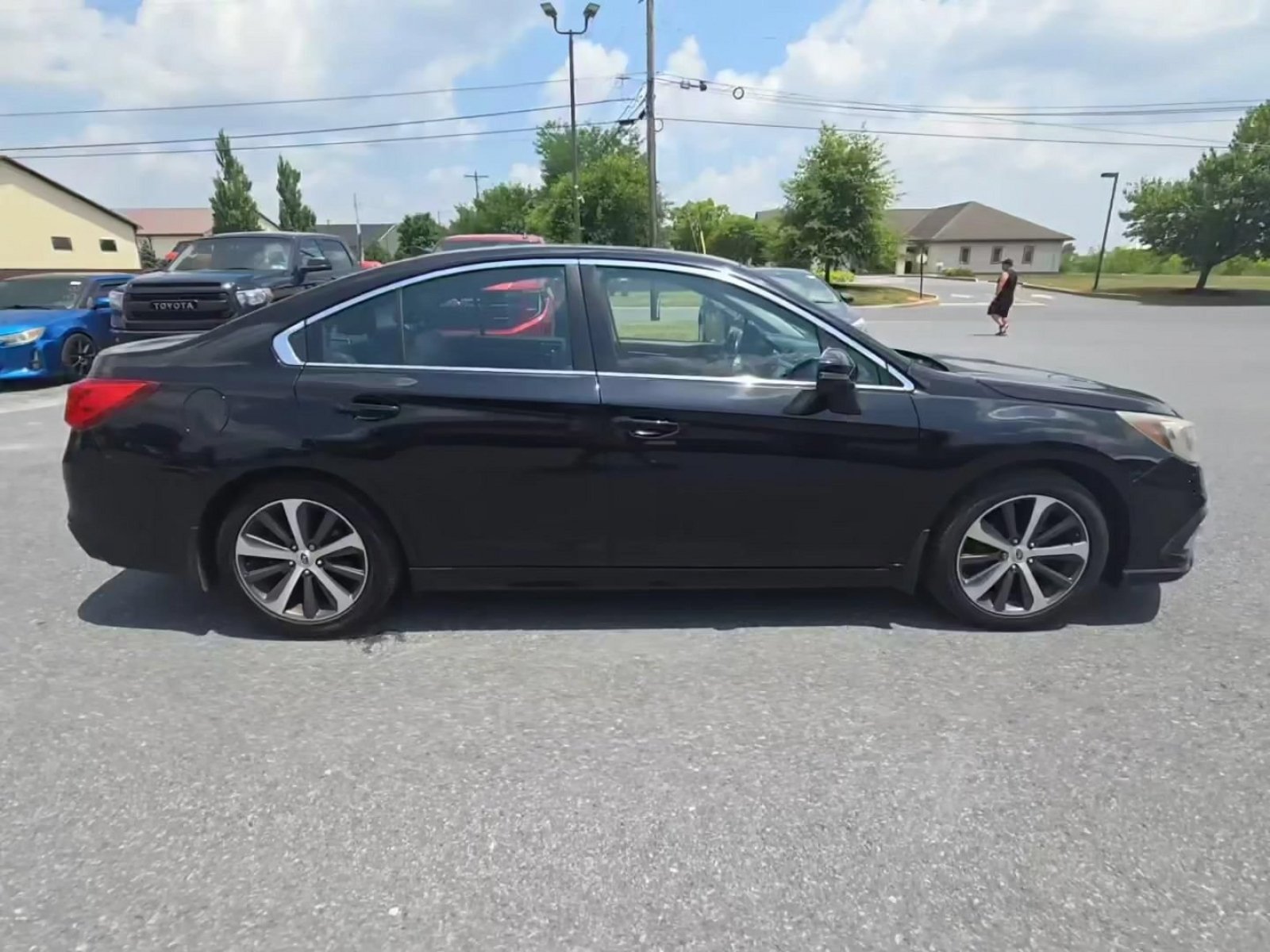 Used 2018 Subaru Legacy 2.5i Limited w/ Popular Package #2A AWD/4WD image 4