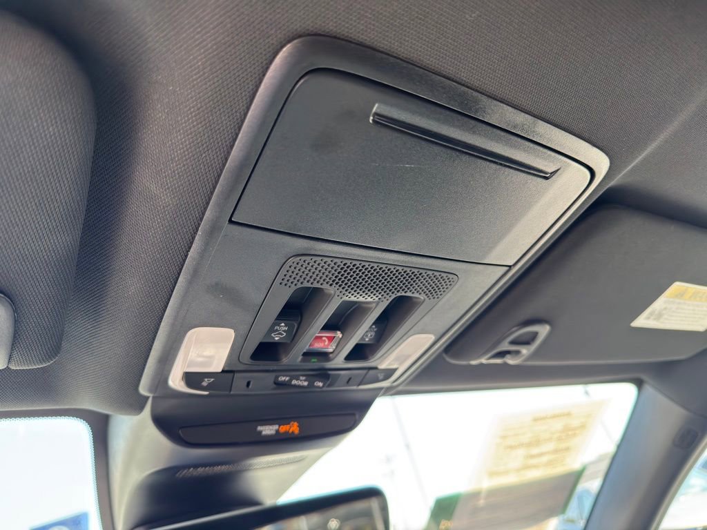 Certified 2025 Acura ADX A-Spec image 30