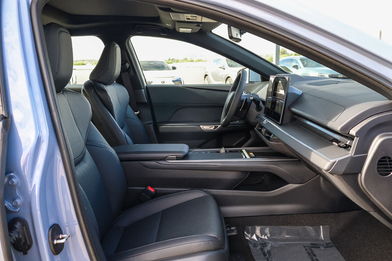 New 2026 Lexus ES 350e w/ Convenience Package FWD image 19