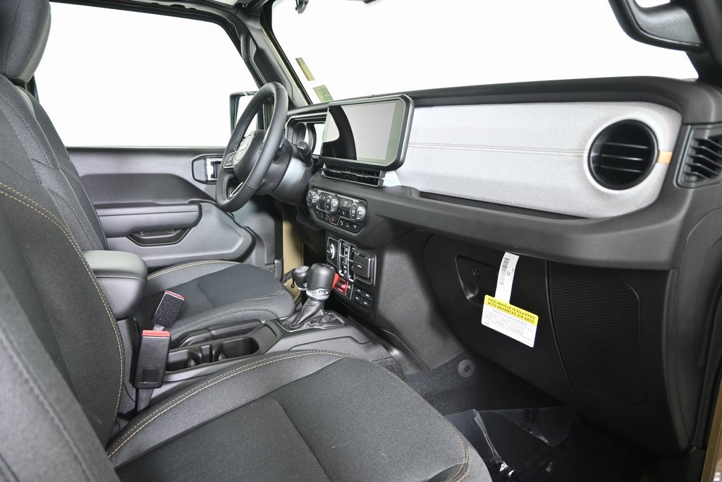 New 2025 Jeep Gladiator Willys image 16