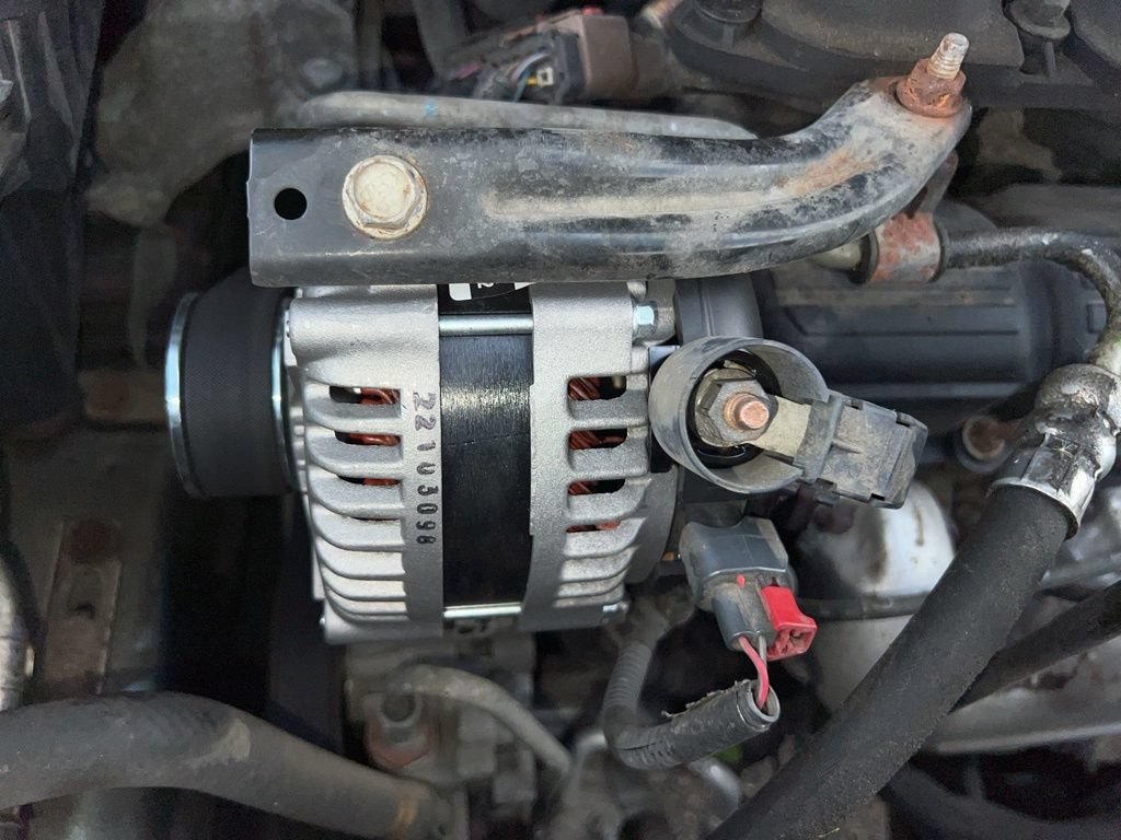 Used 2010 Chrysler Town & Country Touring FWD image 54