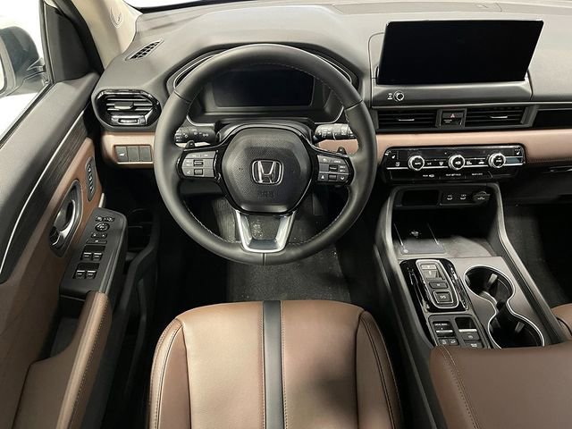 New 2026 Honda Pilot Touring image 24