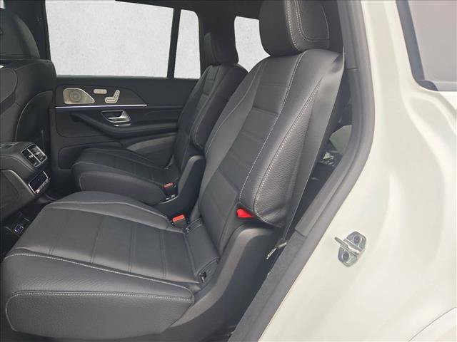 New 2026 Mercedes-Benz GLS 450 4MATIC image 4