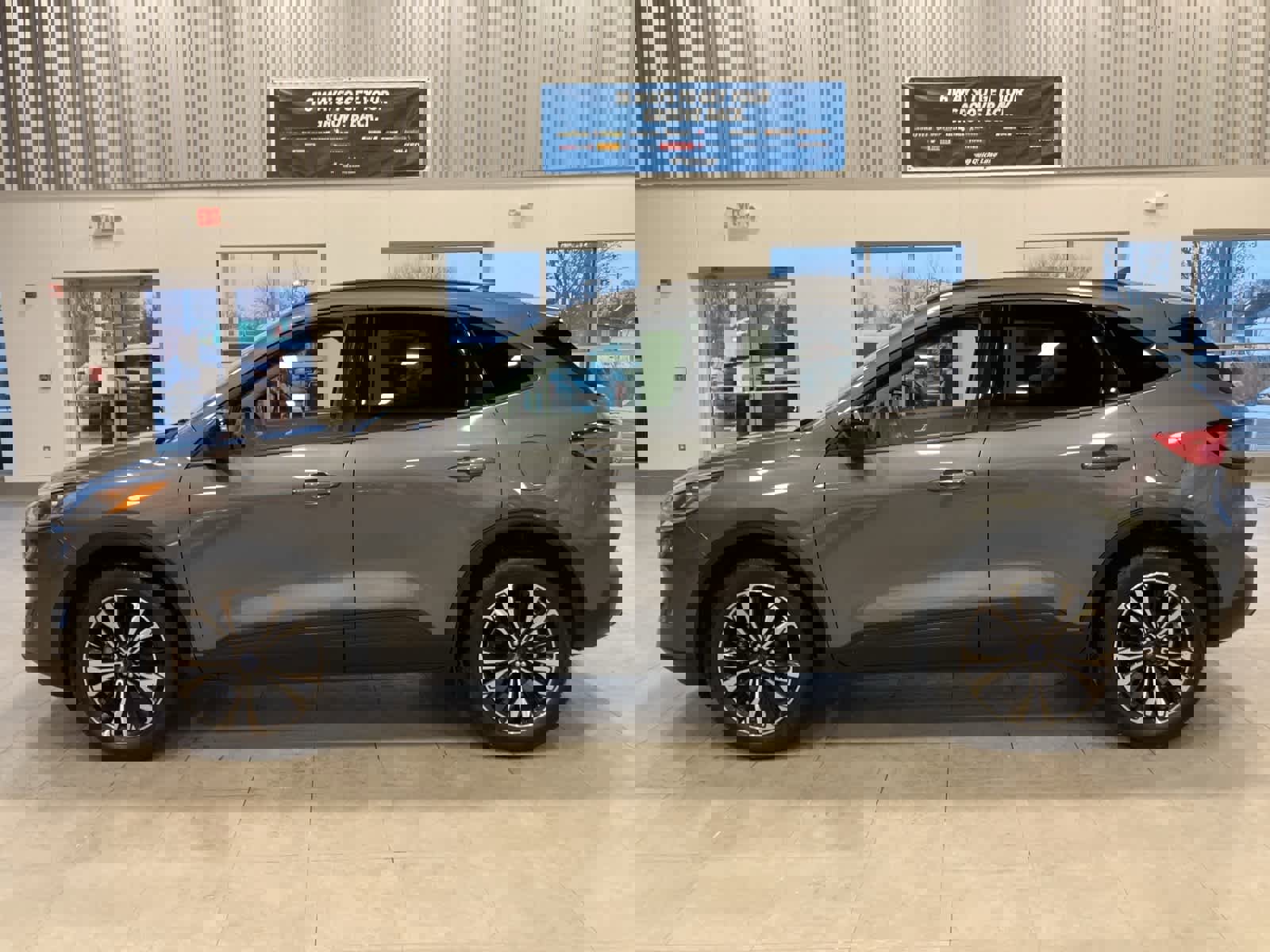 Certified 2021 Ford Escape SEL w/ SEL Stealth AWD Package image 8