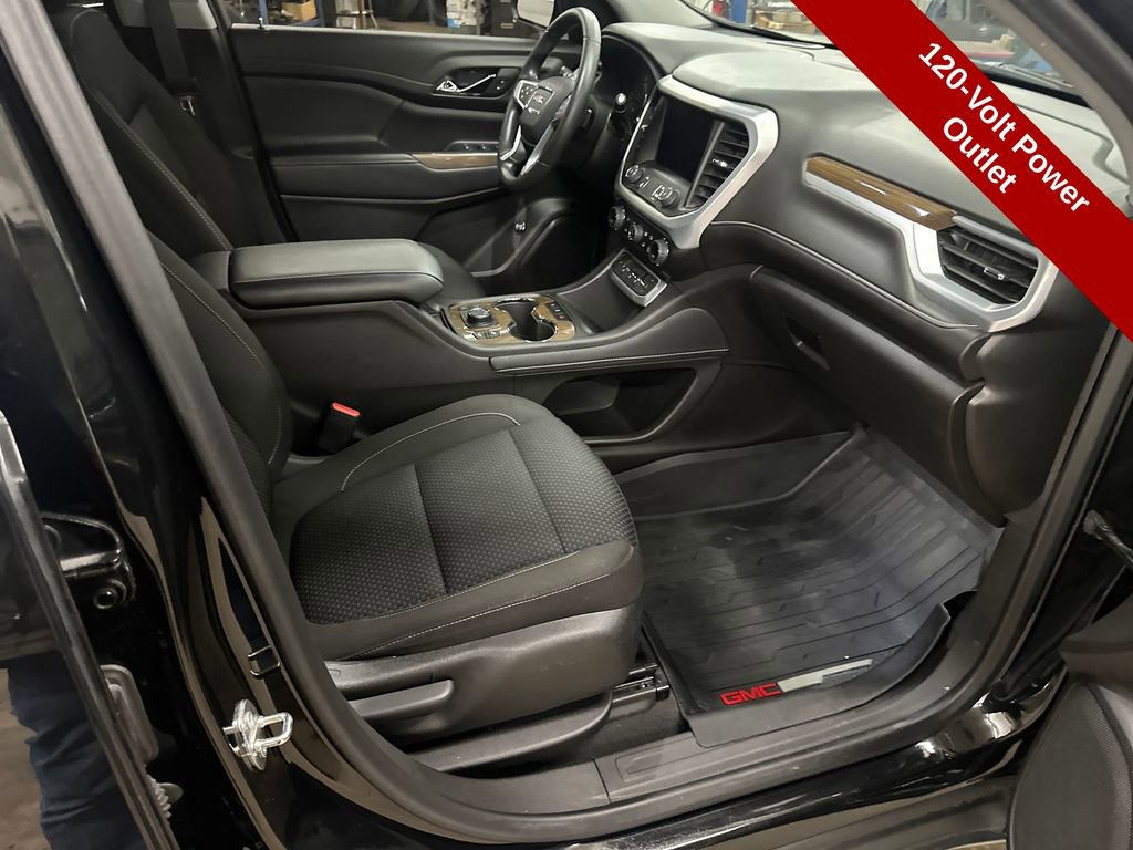 Used 2023 GMC Acadia SLE w/ Driver Convenience Package image 45