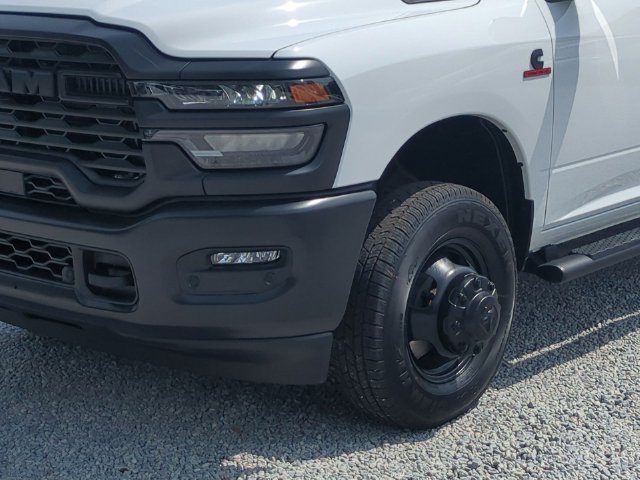 New 2026 RAM 3500 Tradesman AWD/4WD image 9