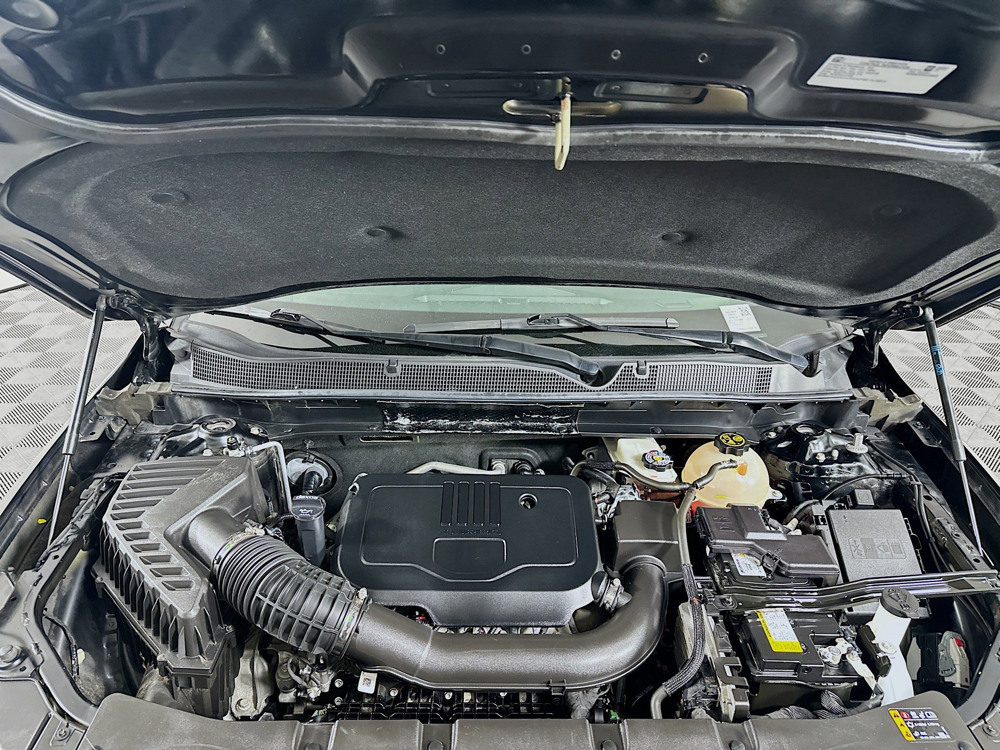 Used 2022 Chevrolet Blazer LT image 35