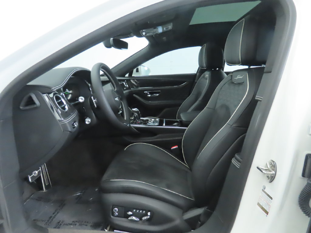 Certified 2025 Bentley Flying Spur Plug-In Hybrid AWD/4WD image 20