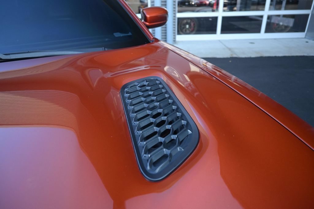 Used 2022 Dodge Charger SRT Hellcat w/ Navigation & Travel Group RWD image 12