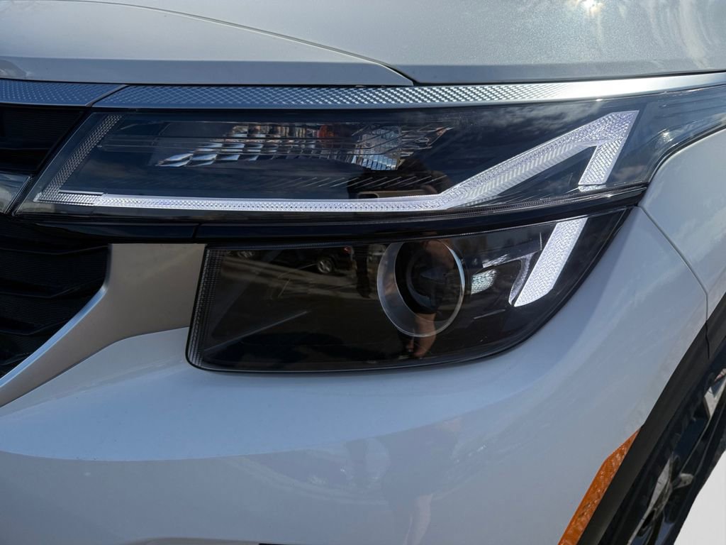 New 2026 Kia Seltos EX AWD/4WD image 22
