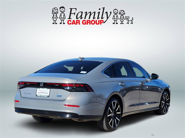 Used 2024 Honda Accord Touring image 4