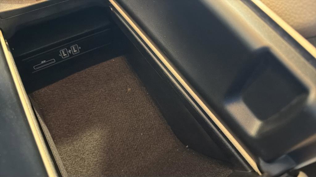 Used 2015 Mercedes-Benz C 300 C 300 image 31