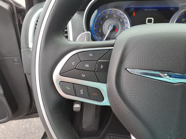 Used 2018 Chrysler 300 C w/ Sun, Sound & Nav Package RWD image 19