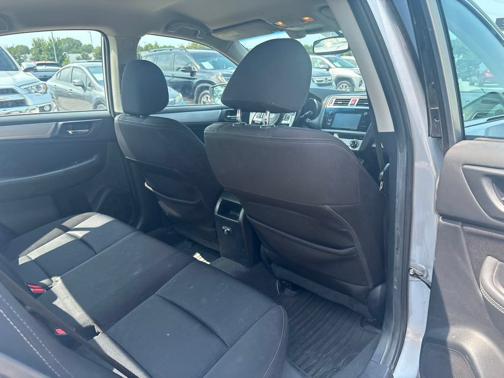 Used 2015 Subaru Legacy 2.5i Premium AWD/4WD image 29